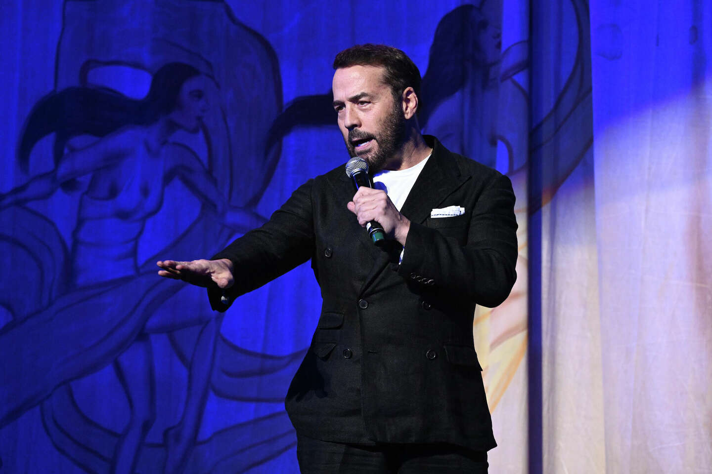 Jeremy Piven live performance